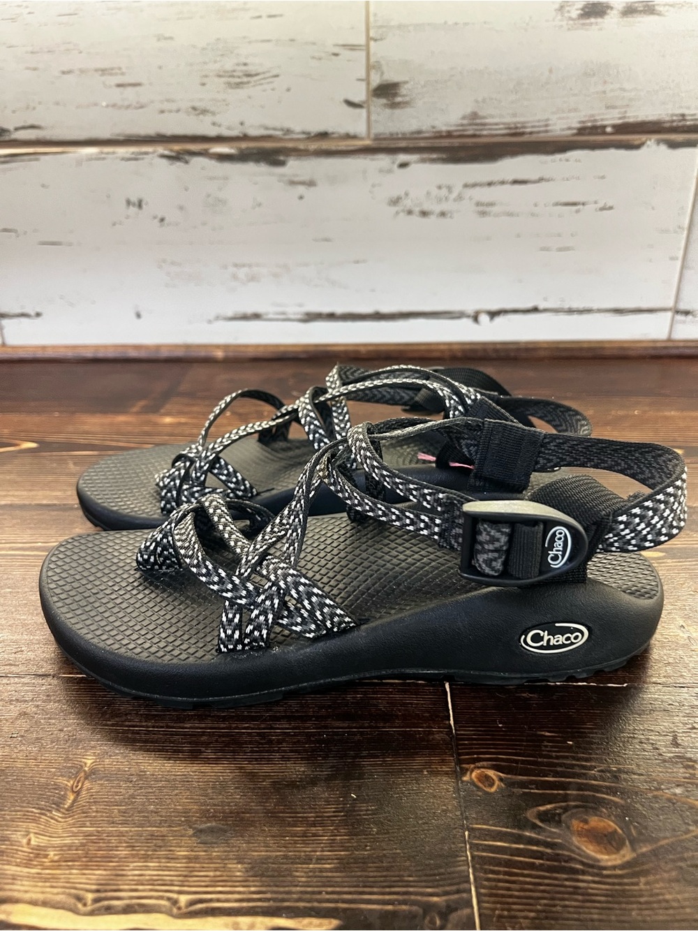 Chaco • ZX/2 Classic • Women's Size 8 • Black Hiking Outdoor Sandals • J106266 - Picture 5 of 12